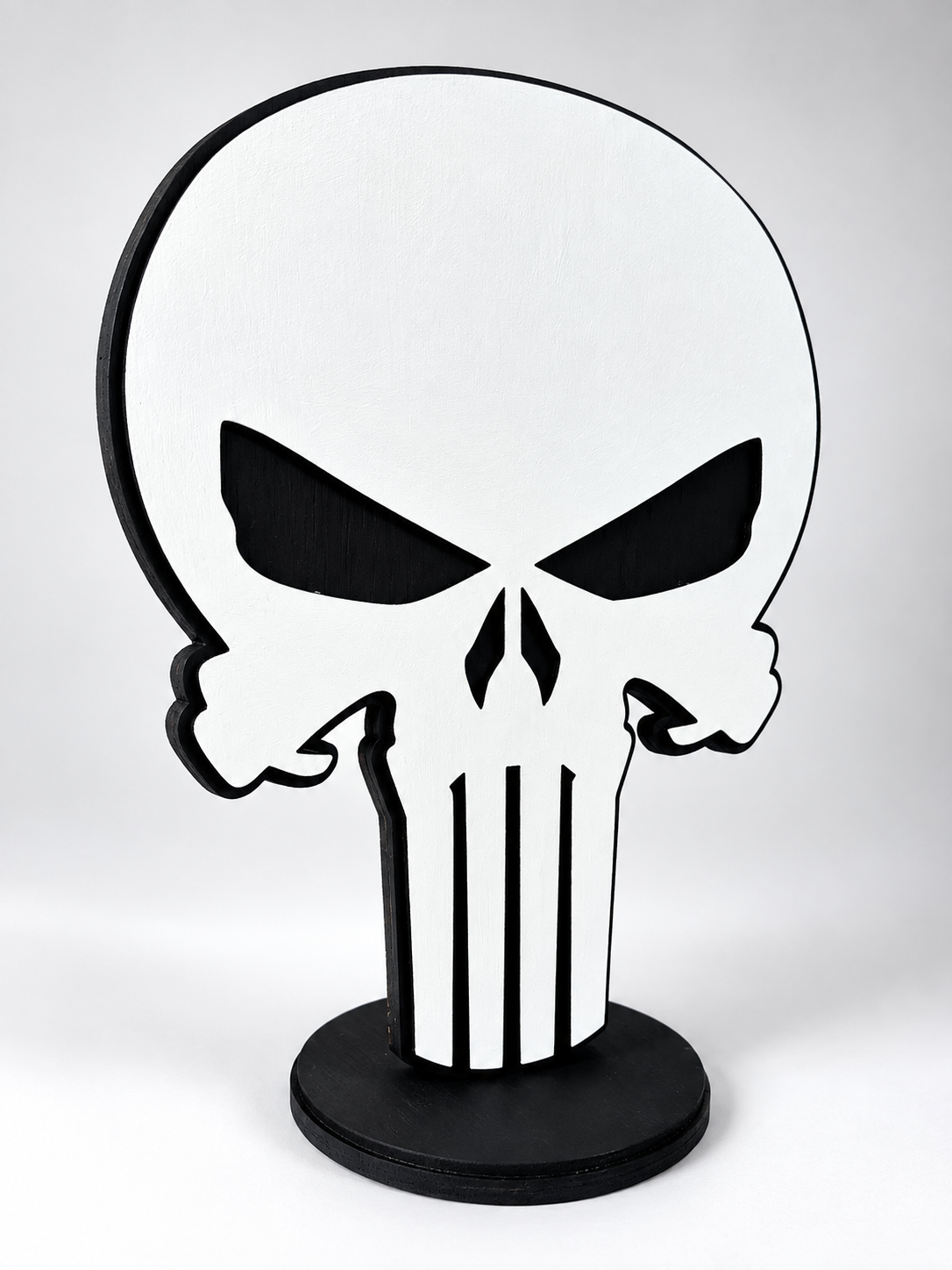 Handmade Wooden Skull Figure – Decorative Home Decor